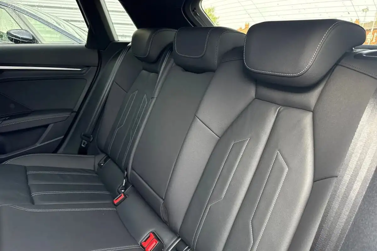 2021-audi-a3-15-35-tfsi-s-line-sportback-5d-tronic-big-18