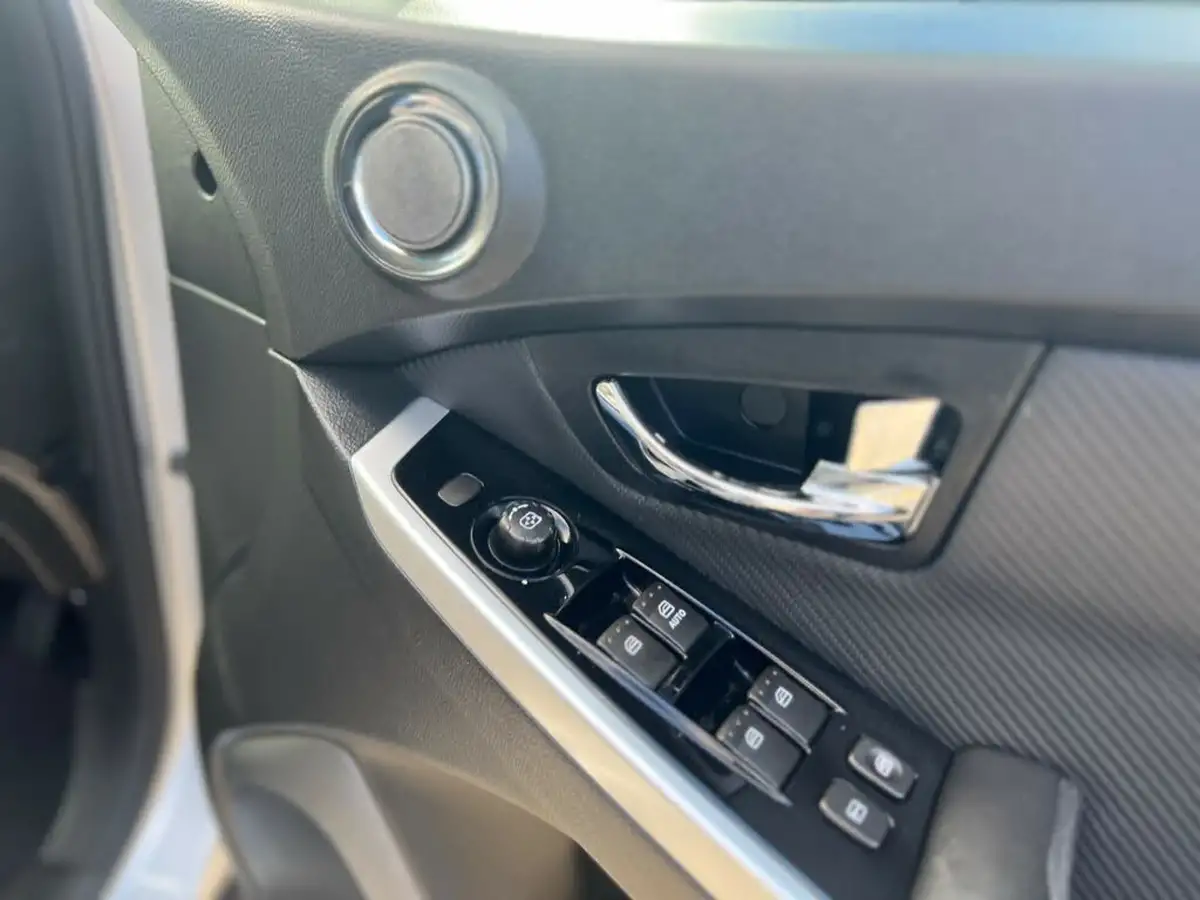 2019-kgm-ssangyong-korando-22td-le-big-19