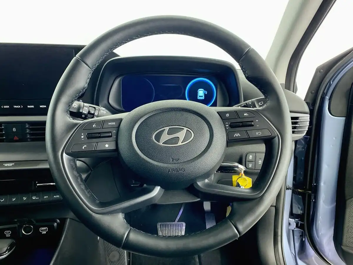 2024-hyundai-i20-10-t-gdi-premium-dct-big-15