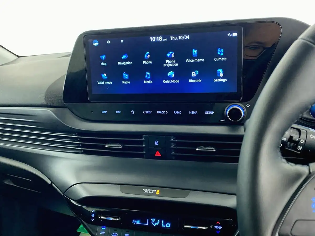 2024-hyundai-i20-10-t-gdi-premium-dct-big-39