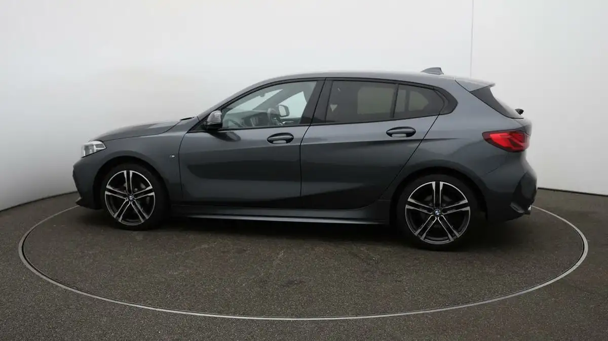 2020-bmw-1-series-15td-116d-m-sport-dct-big-50