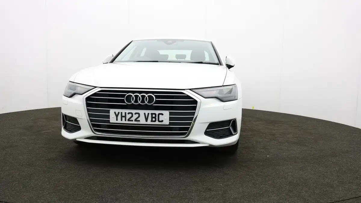 2022-audi-a6-saloon-20-40-tfsi-sport-big-47