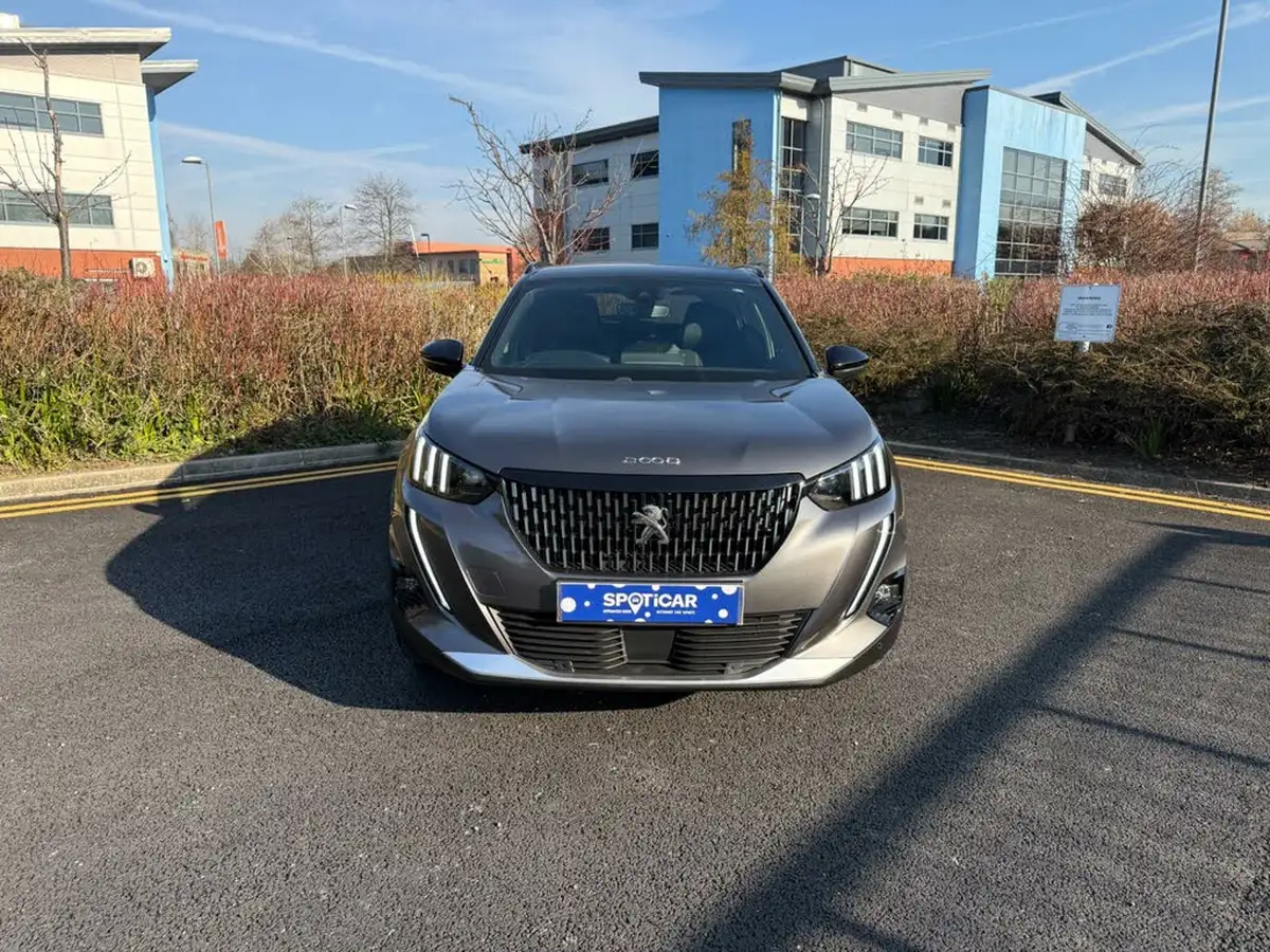 2021-peugeot-2008-suv-12-puretech-gt-eat8-big-2