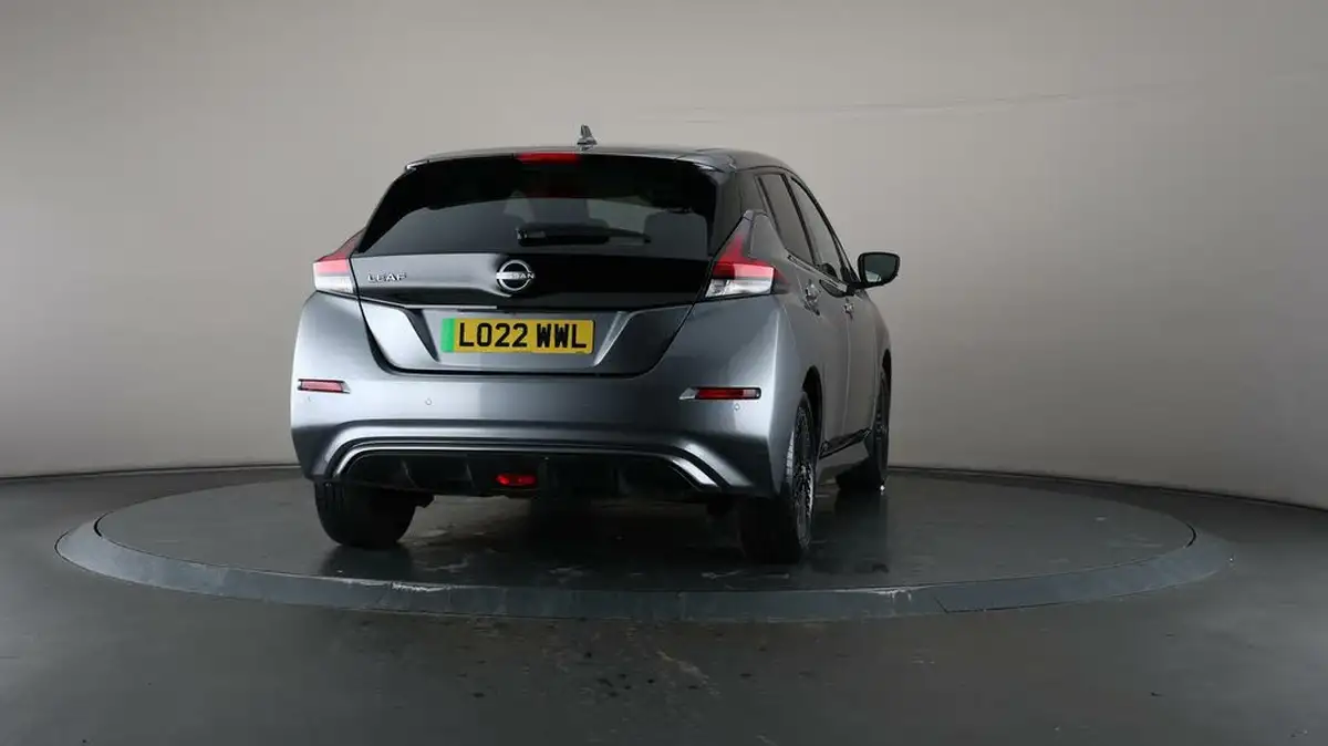 2022-nissan-leaf-e-tekna-39kwh-big-60