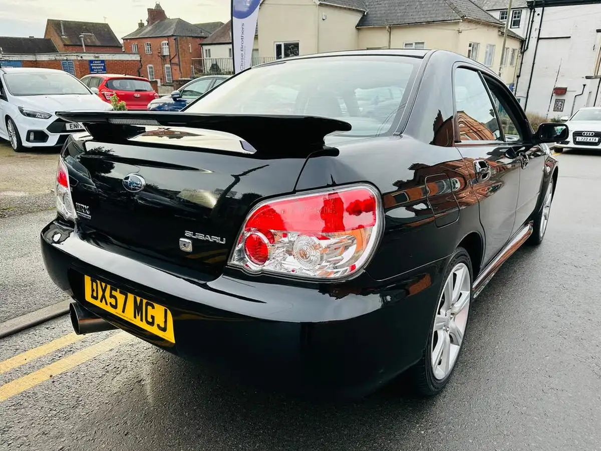 2007-subaru-impreza-25-wrx-saloon-4d-big-8