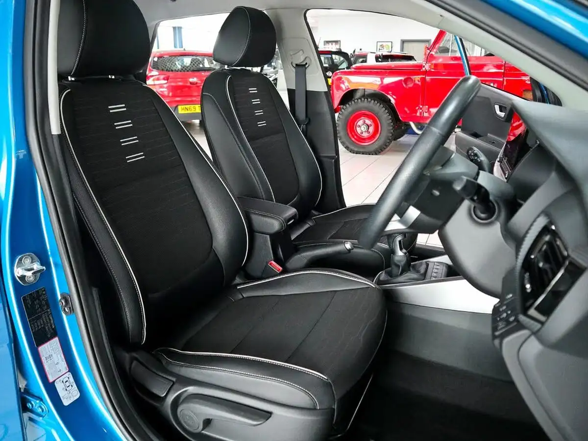 2022-kia-stonic-10-t-gdi-gt-line-s-big-14
