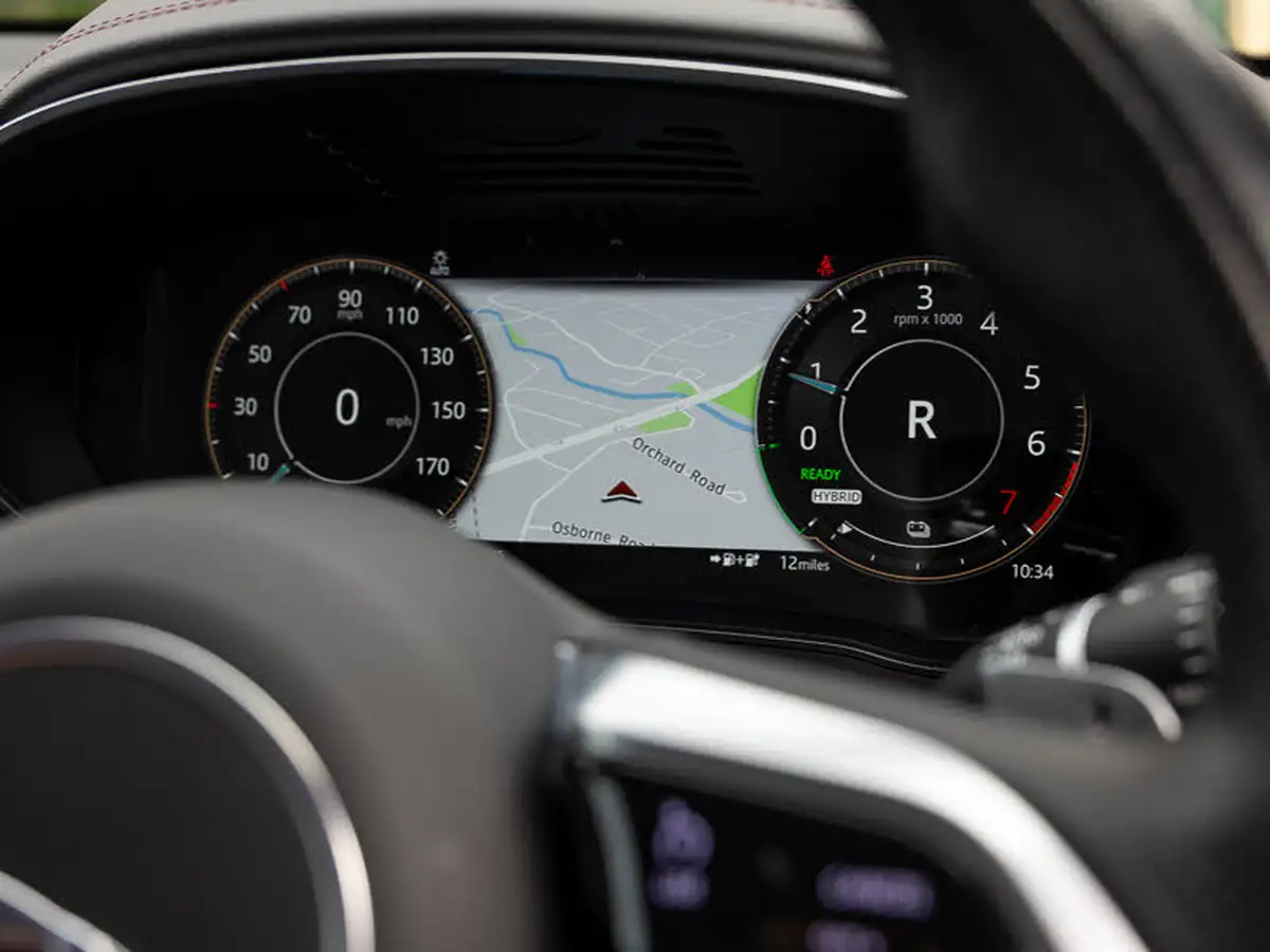 2021-jaguar-e-pace-15-p300e-r-dynamic-se-big-17