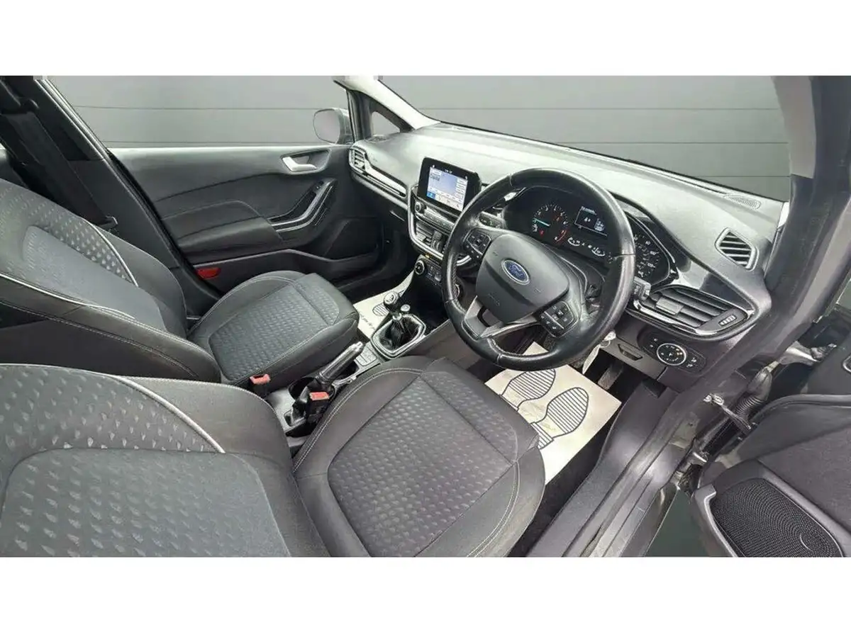 2017-ford-fiesta-10t-zetec-100ps-ecoboost-ss-5d-big-20