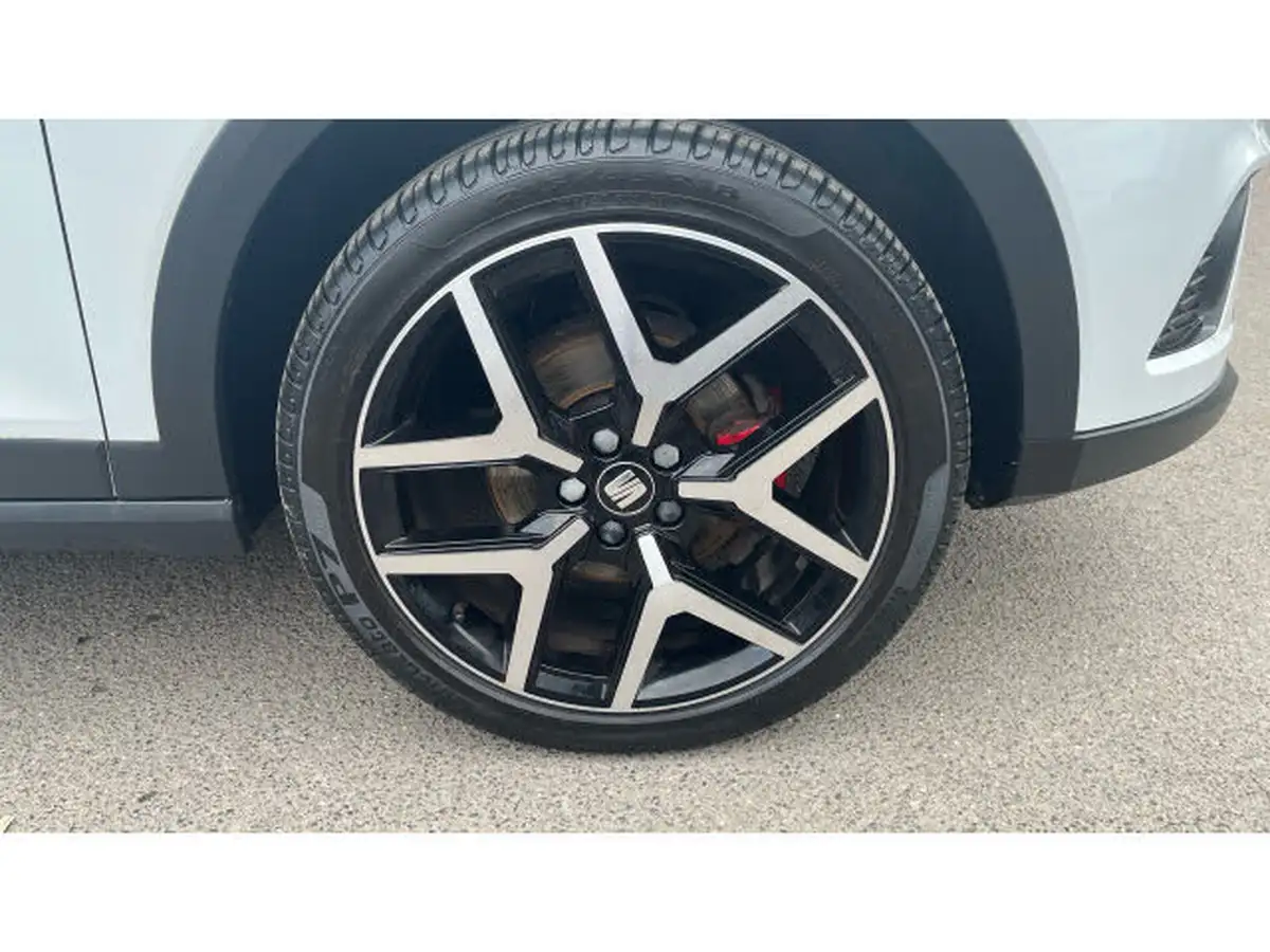 2021-seat-arona-10-tsi-fr-red-edition-big-33