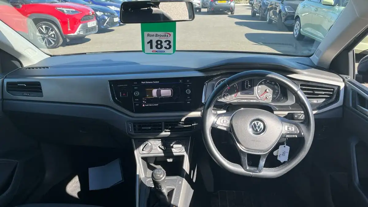 2021-volkswagen-polo-10-tsi-match-big-4