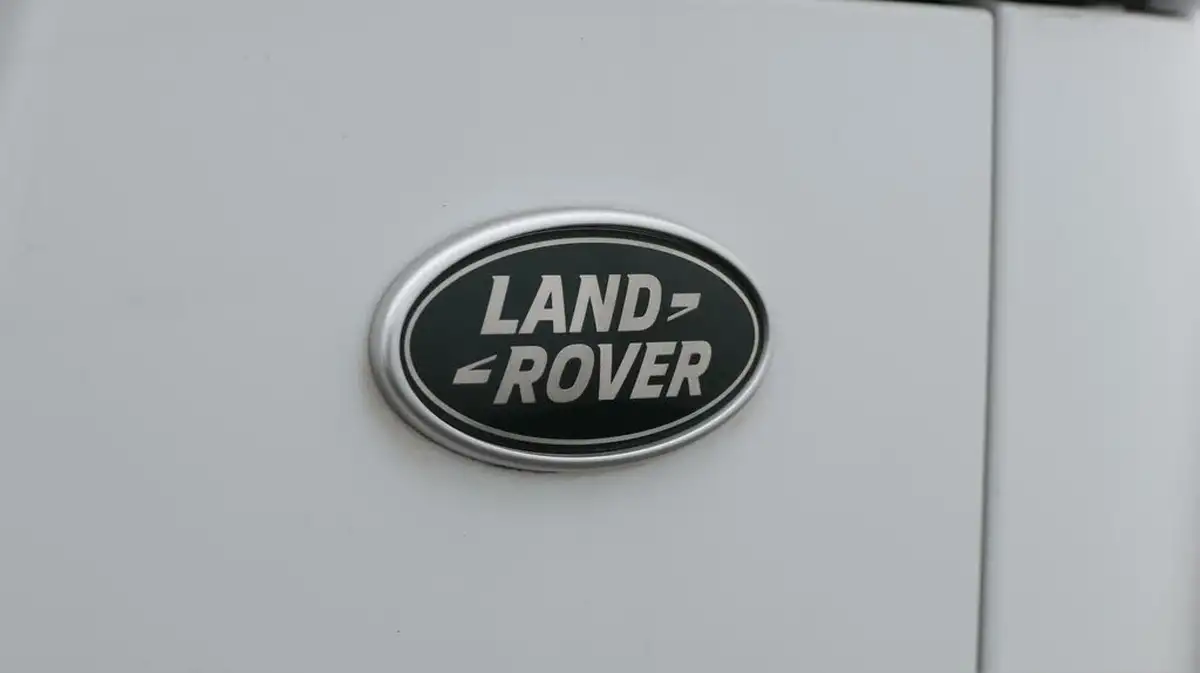 2021-land-rover-range-rover-velar-20-p250-r-dynamic-hse-250ps-big-22