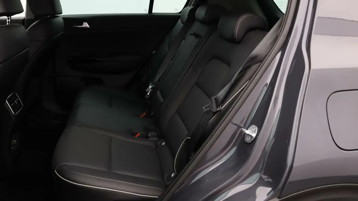 2021-kia-sportage-16crdi-3-48v-big-15