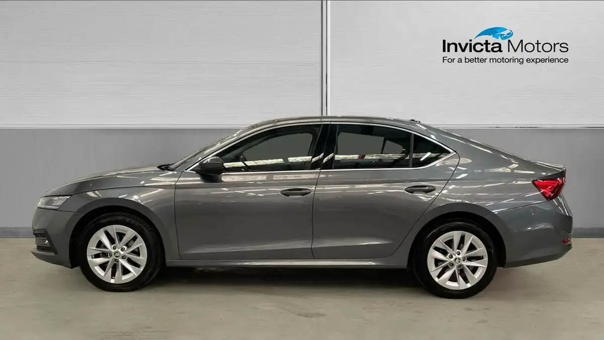 2022-skoda-octavia-15-tsi-se-l-hatchback-big-5