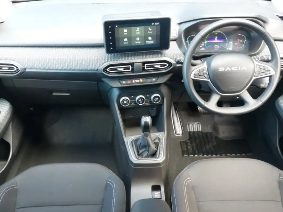 2024-dacia-jogger-16-tce-expression-big-2