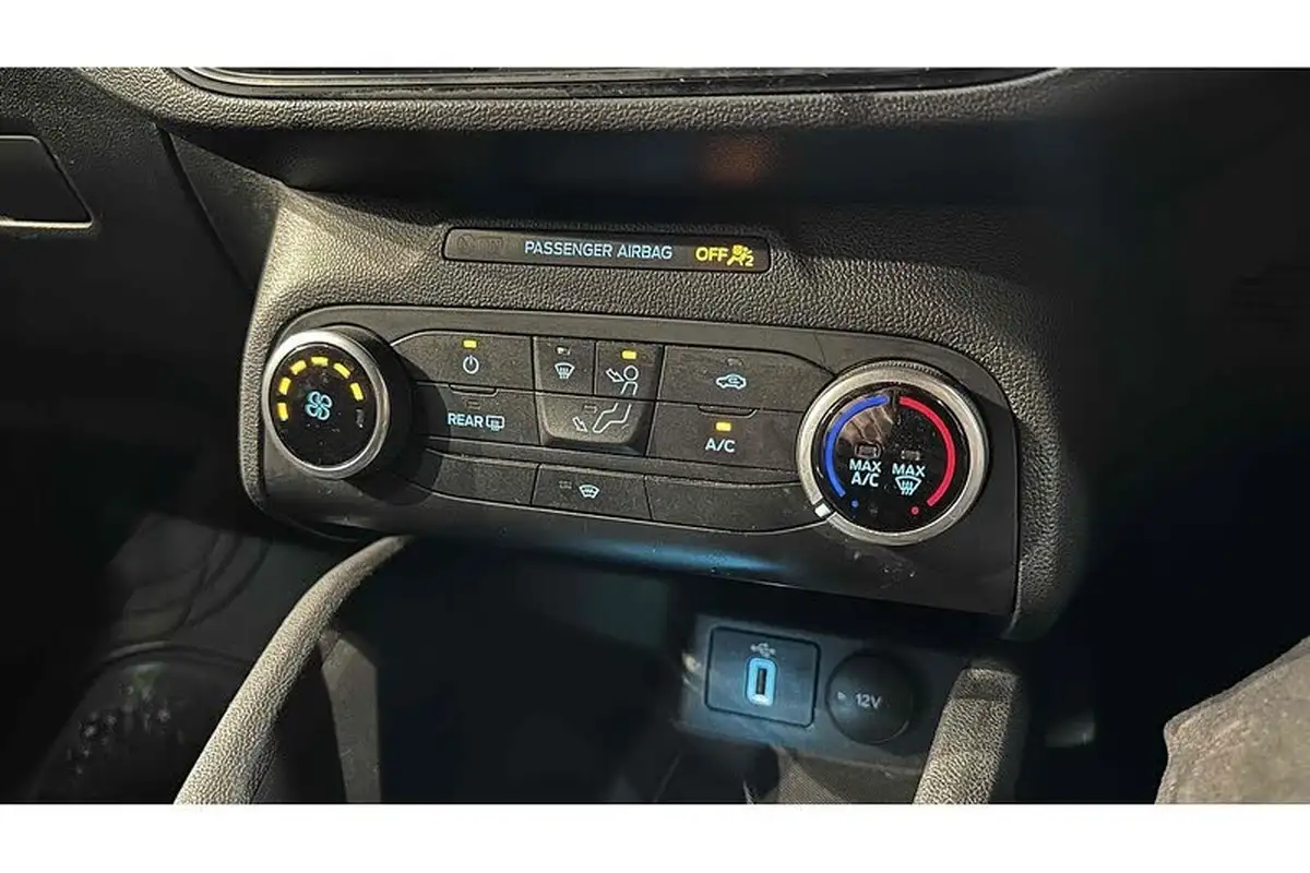 2020-ford-focus-10t-st-line-edition-125ps-hybrid-mhev-hatchback-big-35