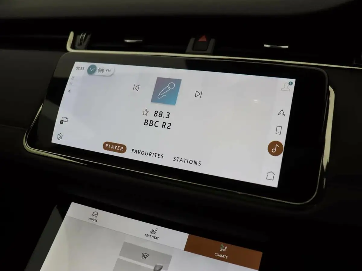 2021-land-rover-range-rover-evoque-20-d200-r-dynamic-se-big-17