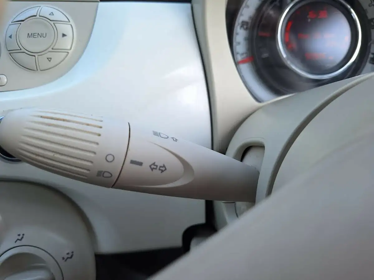 2015-fiat-500-12-pop-ss-big-19