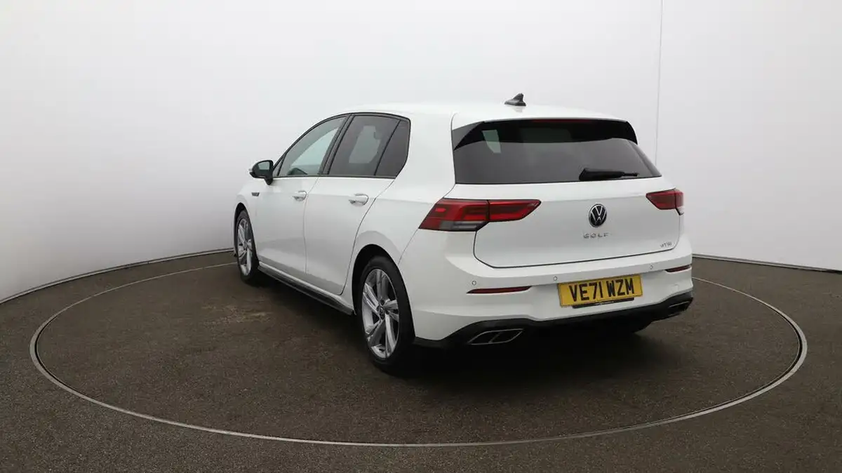 2022-volkswagen-golf-15-etsi-r-line-150ps-hatchback-big-53