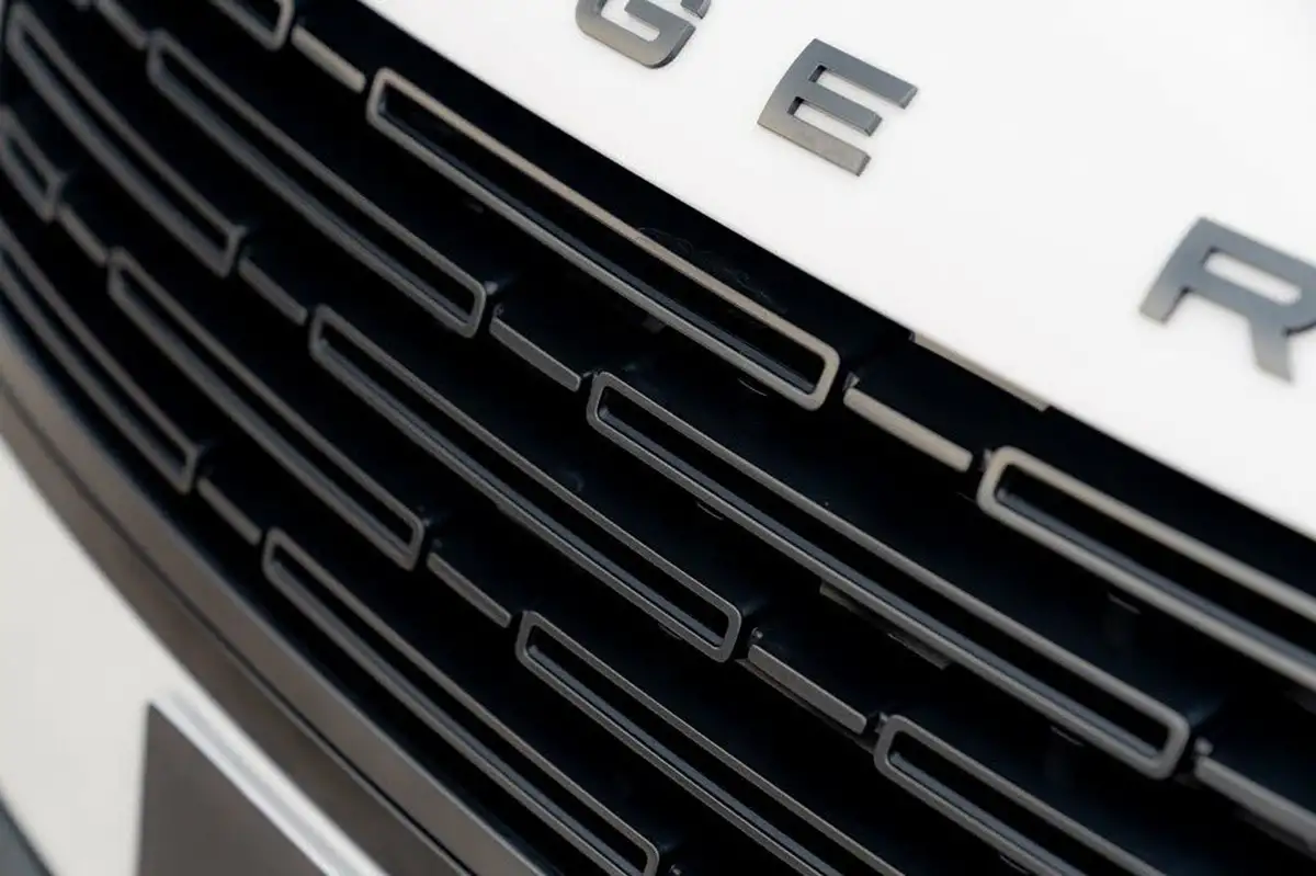 2023-land-rover-range-rover-30-p400-autobiography-big-8