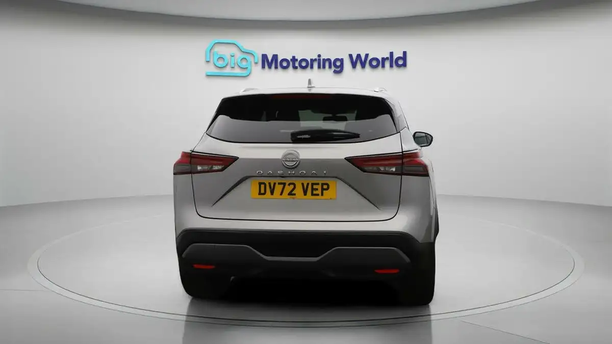 2022-nissan-qashqai-13-dig-t-tekna-140ps-mild-hybrid-big-6