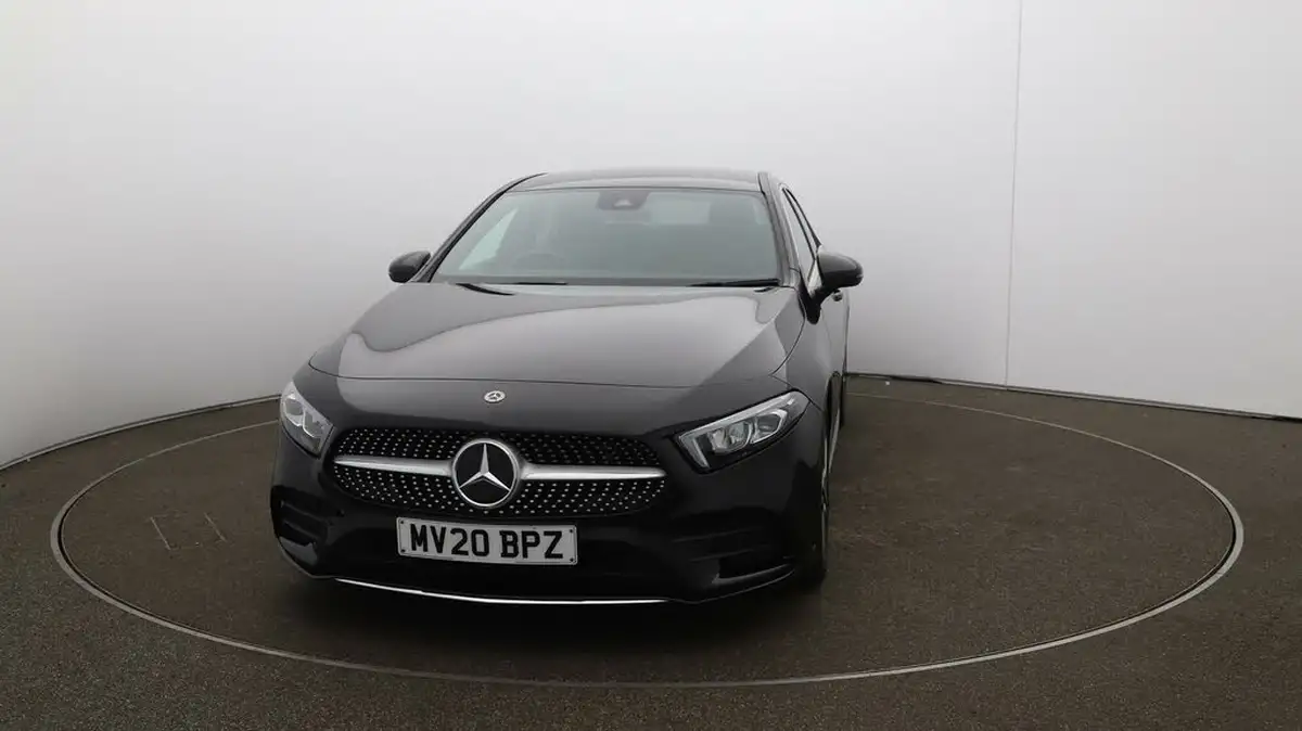 2020-mercedes-benz-a-class-15d-a180d-amg-line-saloon-4d-7g-dct-big-30