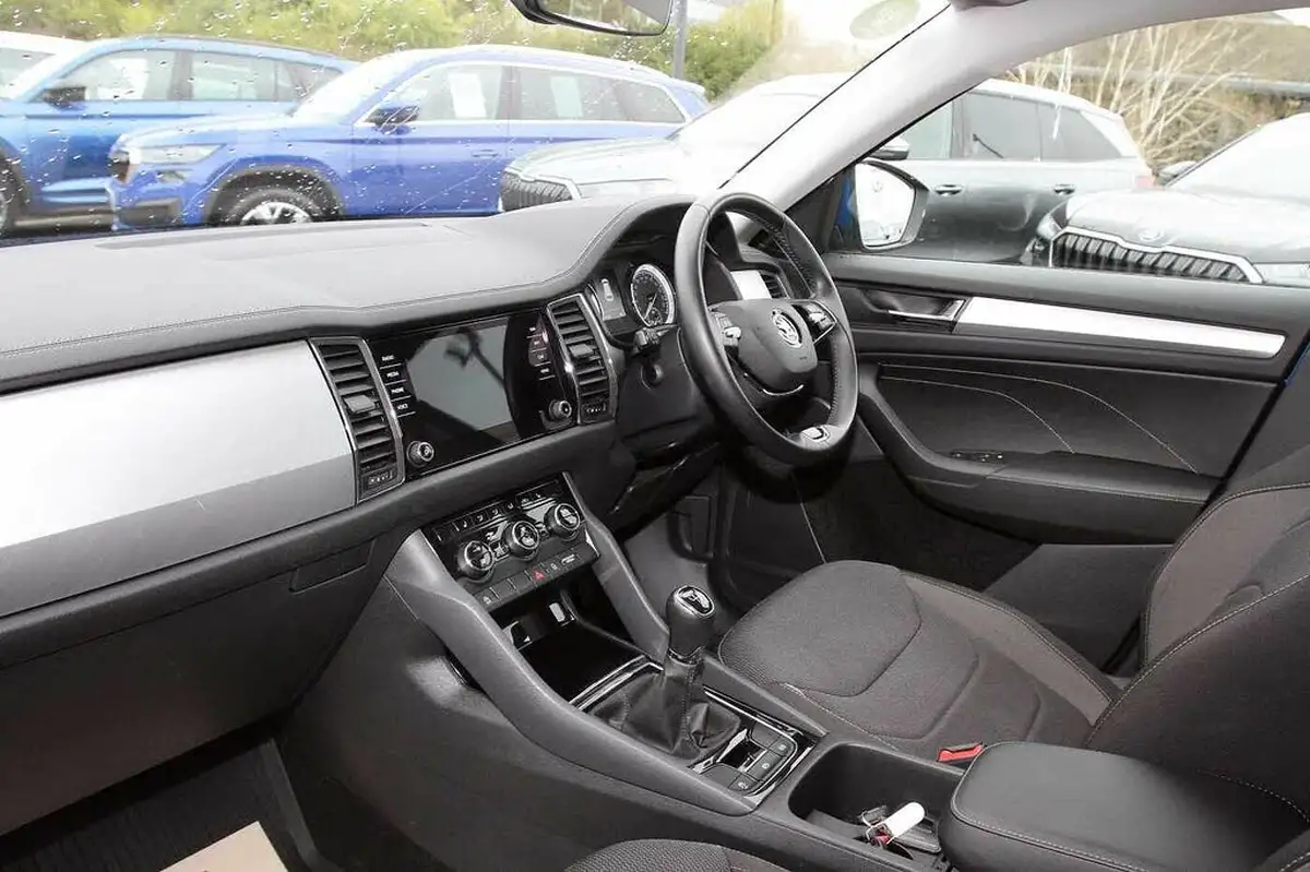 2021-skoda-kodiaq-15-tsi-se-7-big-1
