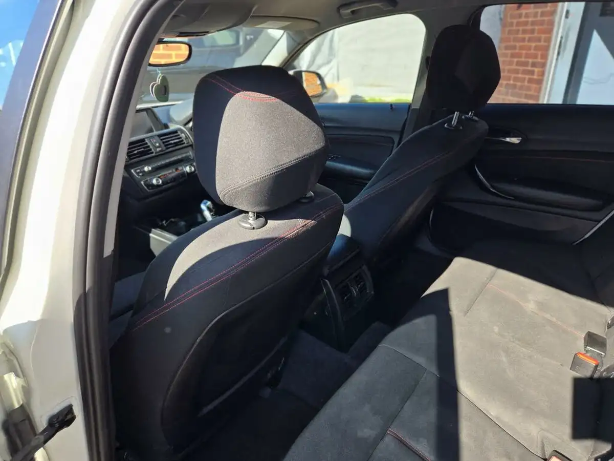 2012-bmw-1-series-big-29