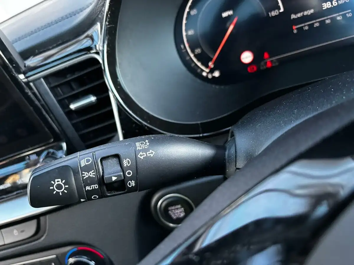 2021-kia-xceed-15-t-gdi-4-big-24