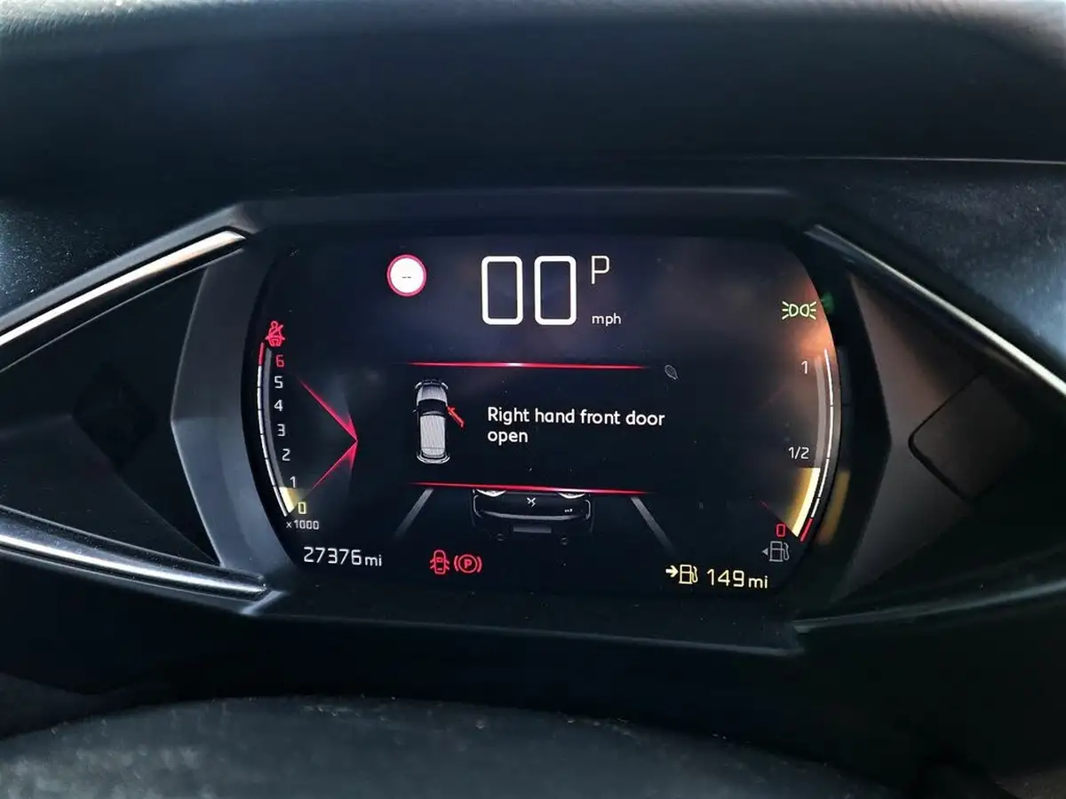 2019-ds-ds-3-crossback-12-puretech-performance-line-130ps-eat8-big-6