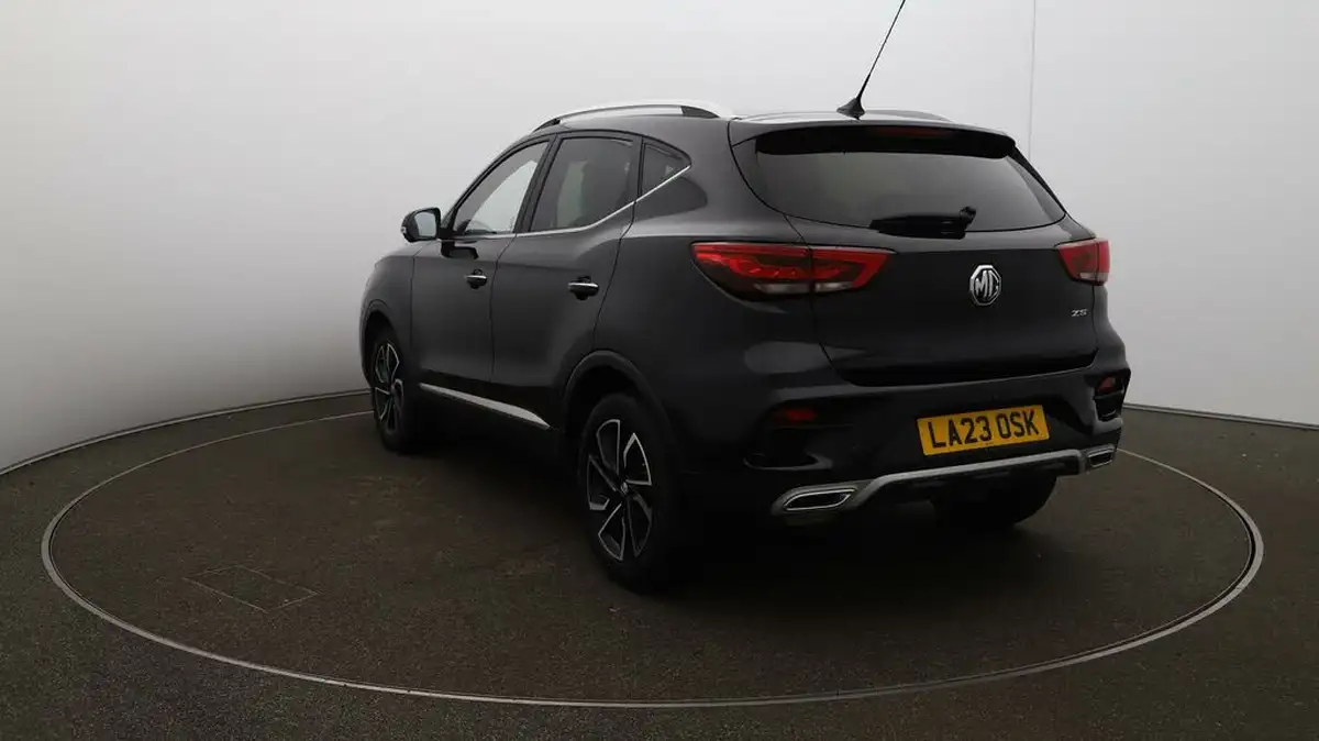 2023-mg-zs-suv-15-vti-tech-exclusive-big-51