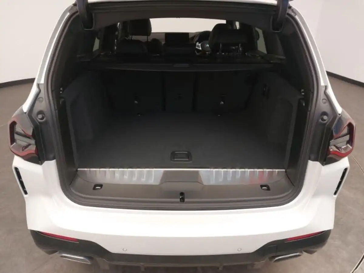 2024-bmw-x3-20-30e-xdrive-m-sport-big-12