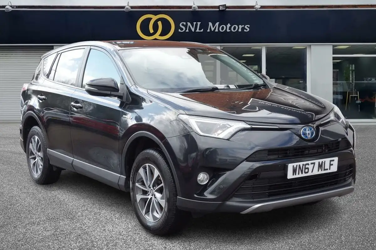 2017-toyota-rav4-25-vvt-i-business-edition-plus-big-3