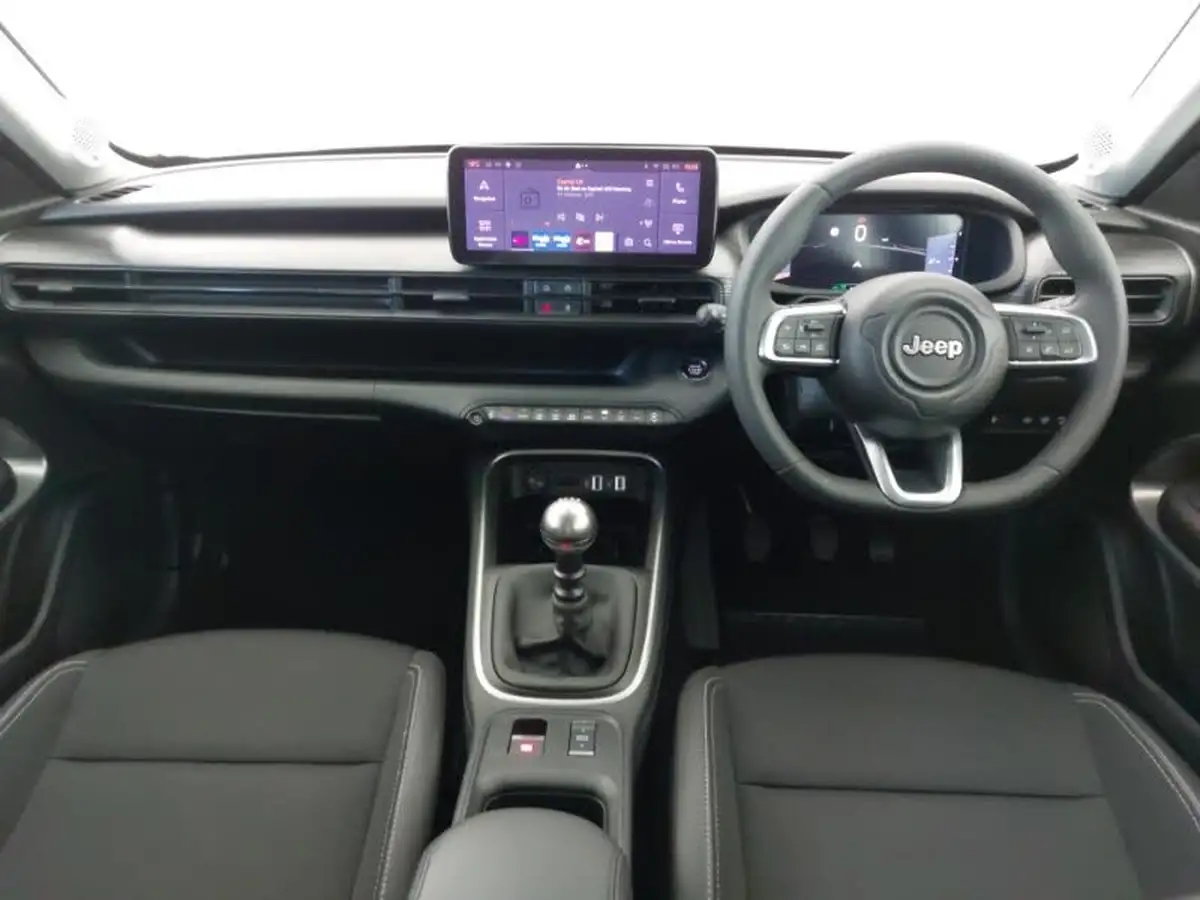 2024-jeep-avenger-12-gse-altitude-big-2