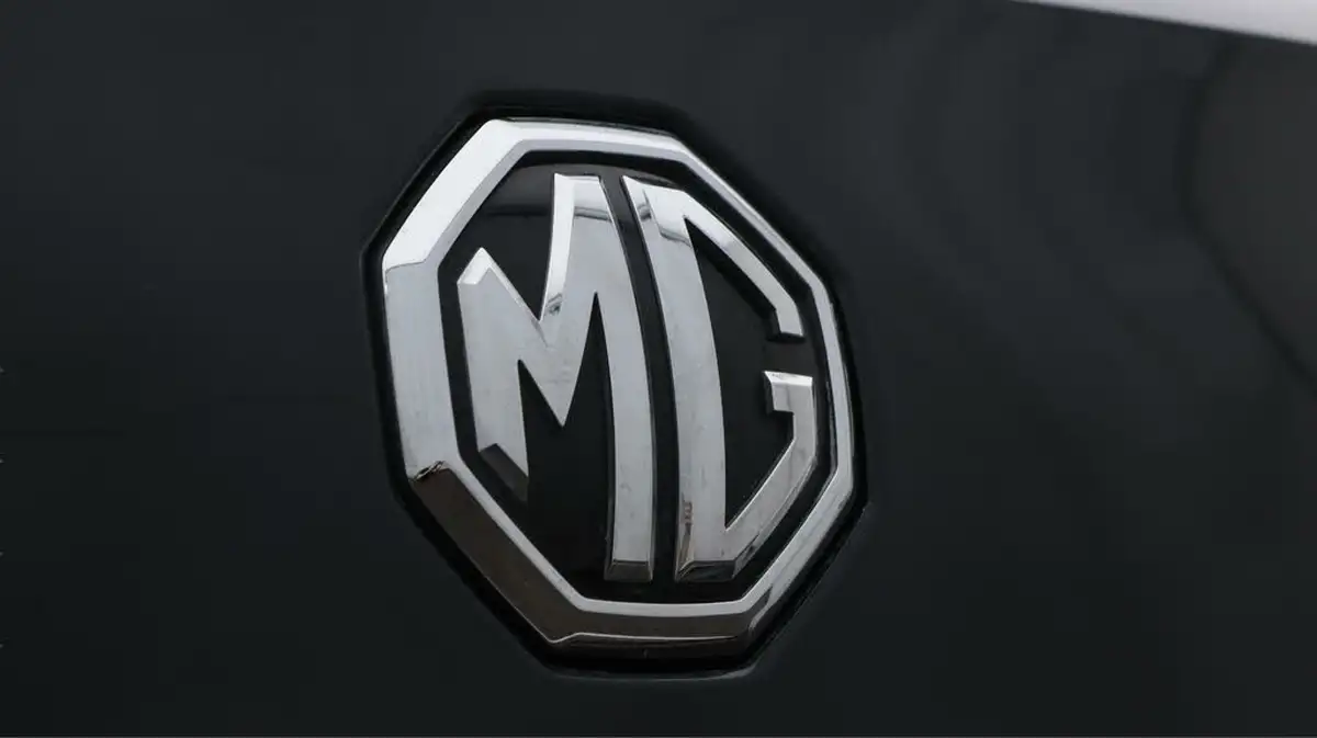 2021-mg-zs-suv-15-vti-tech-exclusive-big-20