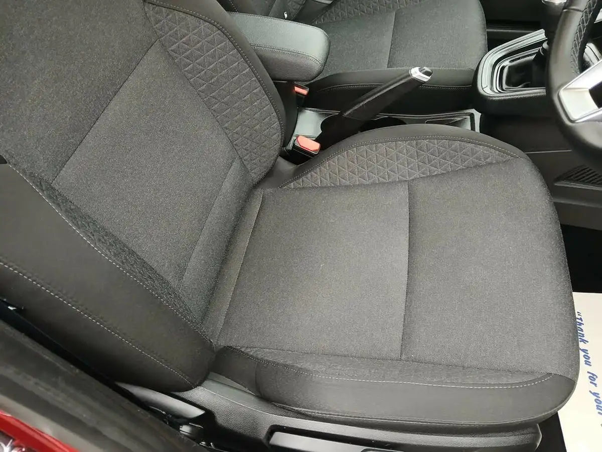 2022-renault-clio-10-tce-iconic-edition-big-12