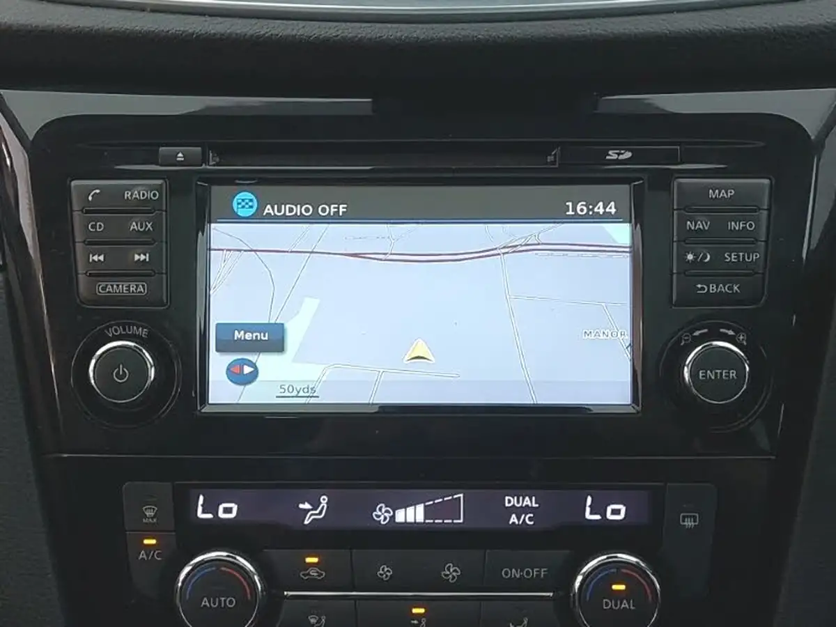 2018-nissan-qashqai-12-dig-t-n-connecta-big-9
