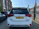 2018-mitsubishi-outlander-24-4h-phev-small-6