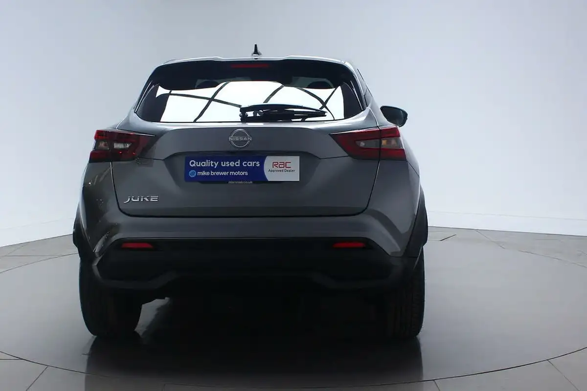 2024-nissan-juke-10-dig-t-n-connecta-dct-big-5