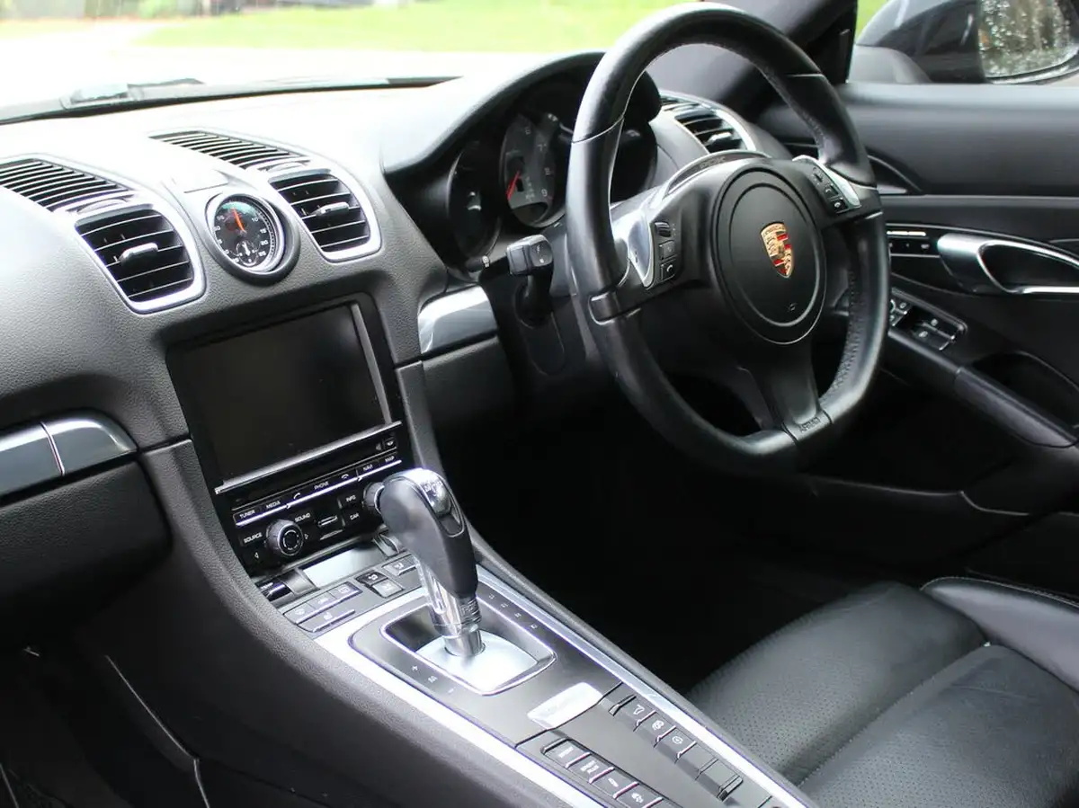 2015-porsche-cayman-s-34-pdk-big-9