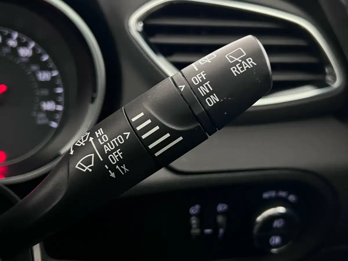 2019-vauxhall-grandland-x-12-elite-nav-ss-auto-big-22