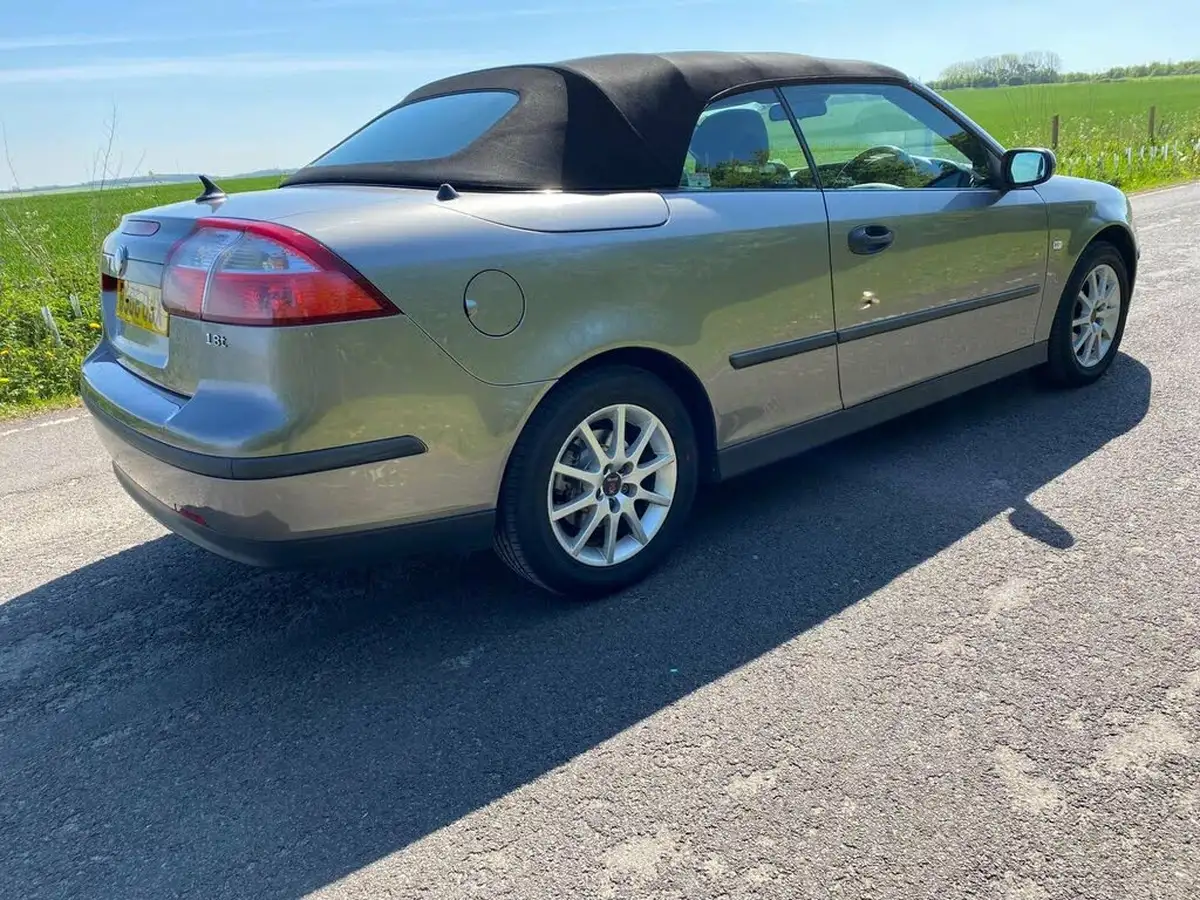 2006-saab-9-3-20-linear-18t-convertible-2d-big-17