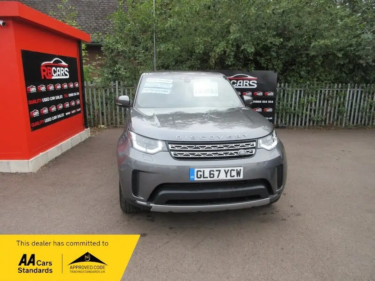 2017-land-rover-discovery-30td6-hse-258pse6-4wd-panel-van-auto-big-0