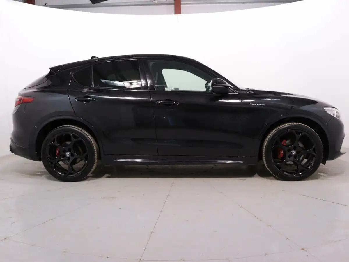 2022-alfa-romeo-stelvio-20-veloce-big-7