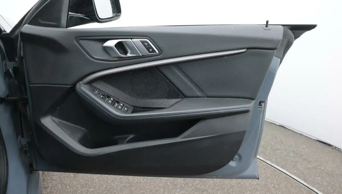 2022-bmw-2-series-15-218i-m-sport-coupe-4d-big-15