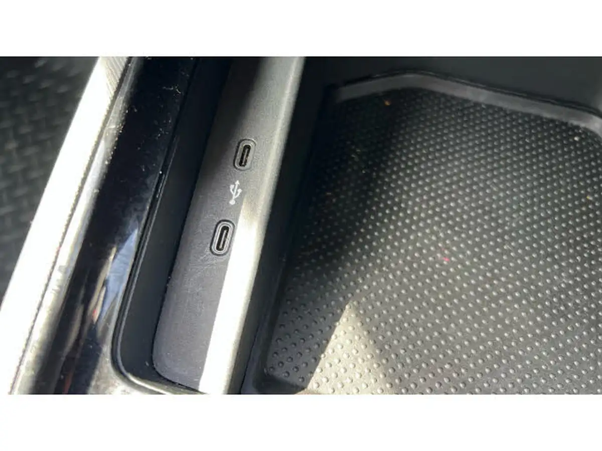 2020-skoda-kamiq-15-tsi-se-big-24