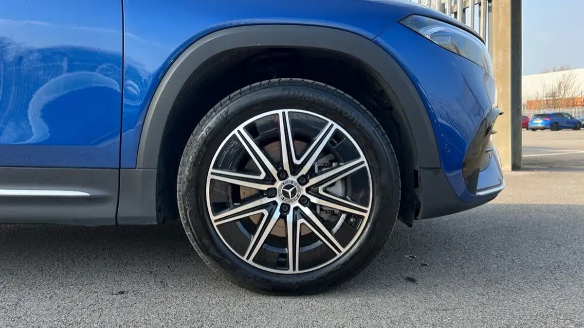 2024-mercedes-benz-eqb-e-eqb-350-amg-line-executive-big-4