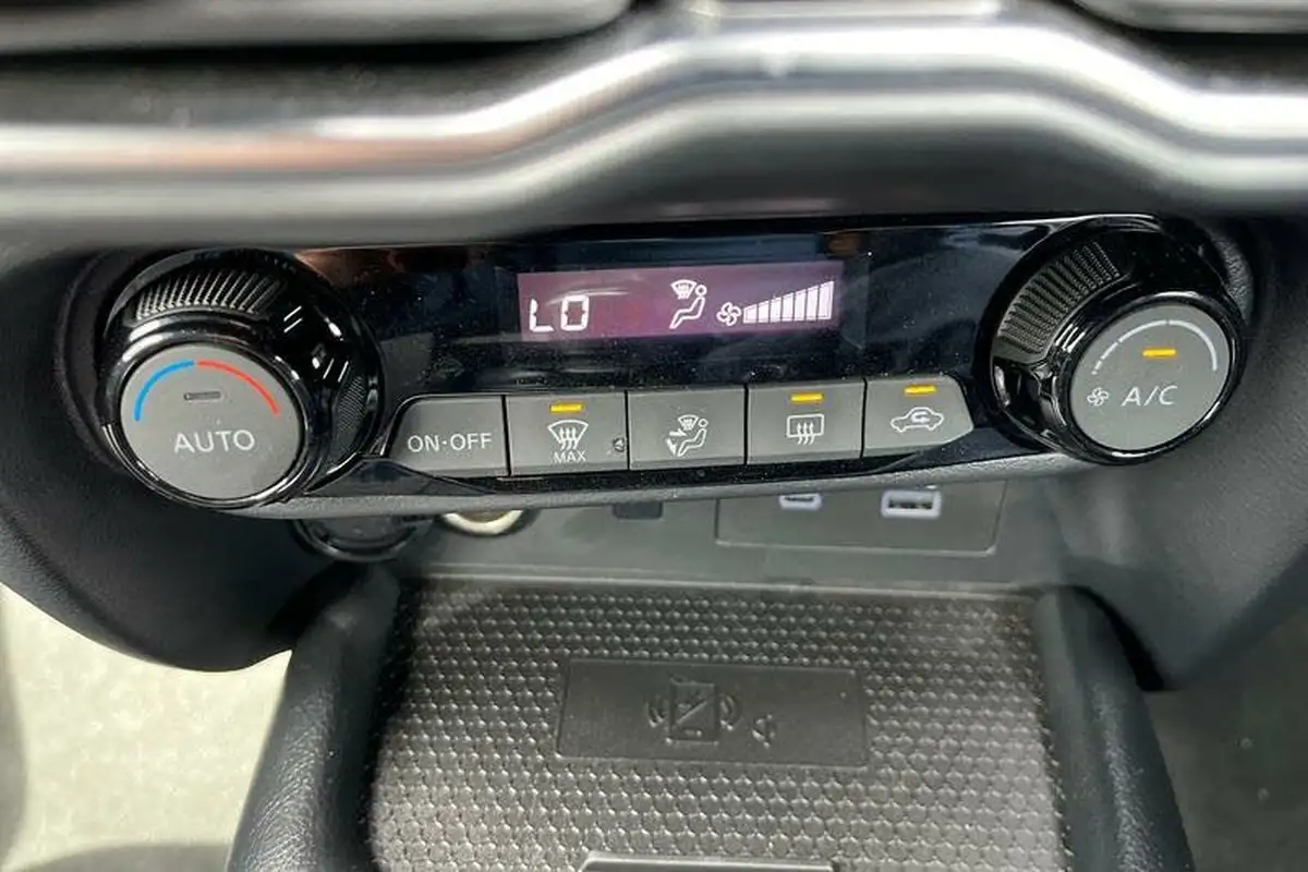 2024-nissan-juke-10-dig-t-n-connecta-big-28