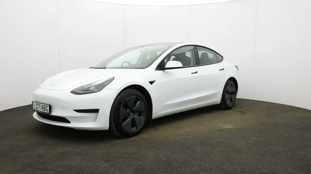 2021-tesla-model-3-e-standard-plus-big-29