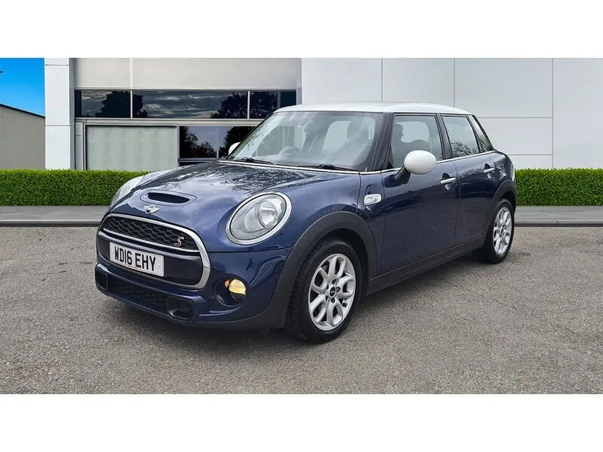2016-mini-cooper-20-cooper-s-ss-hatchback-5d-big-2