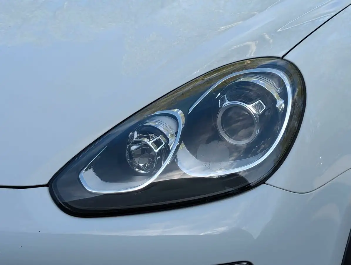 2016-porsche-cayenne-30-s-e-hybrid-big-22